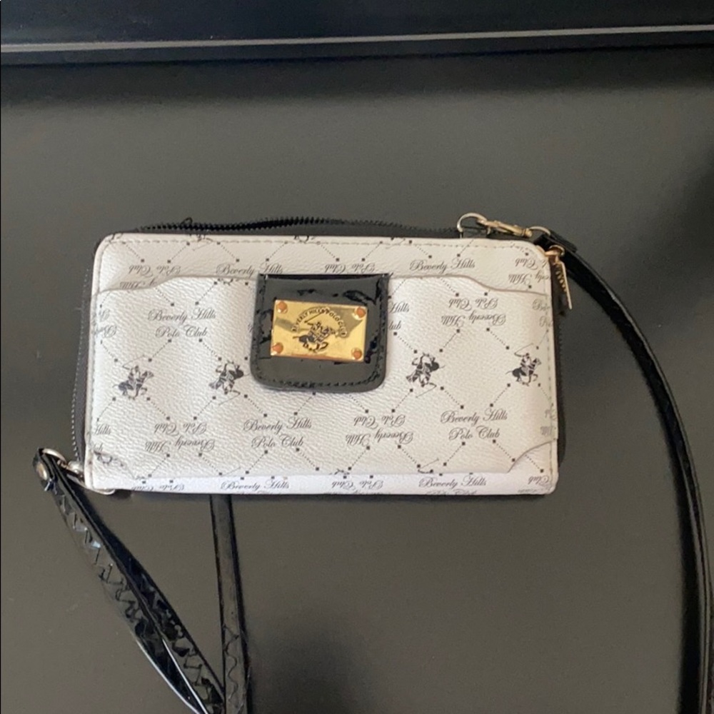 It’s a used Beverly Hills Polo Club Purse.
